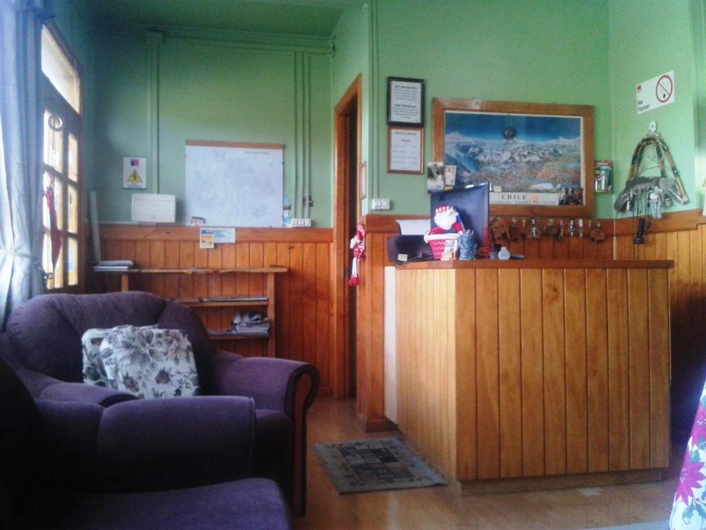 Hostal El Rincon Puerto Natales Bagian luar foto