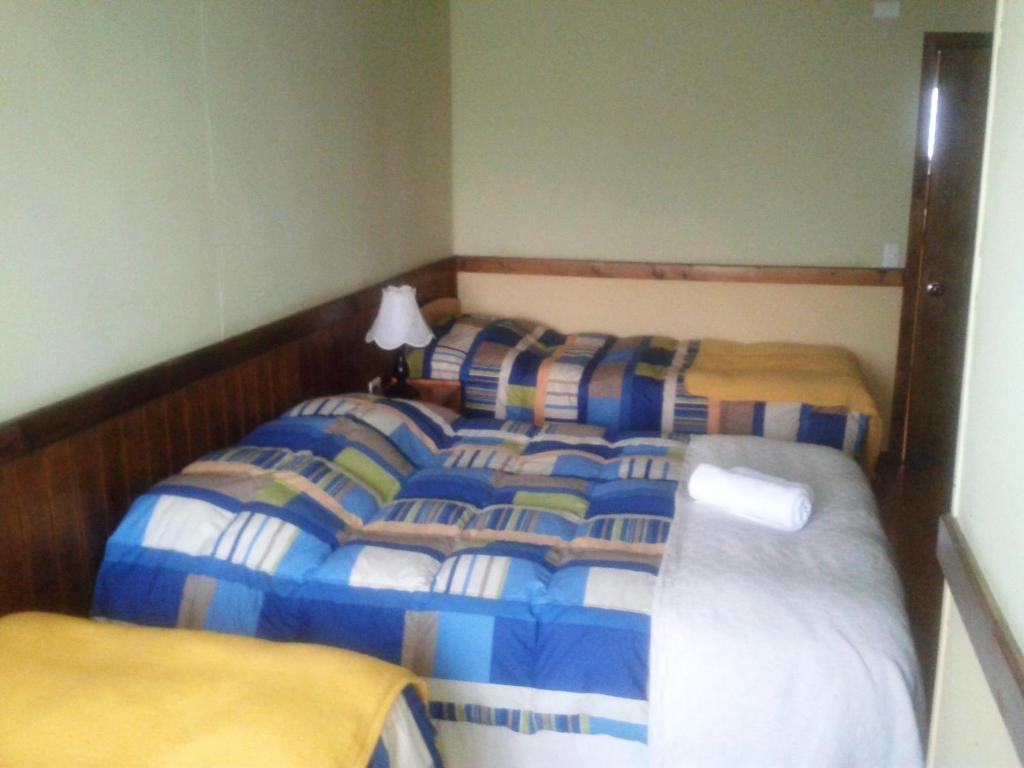 Hostal El Rincon Puerto Natales Ruang foto